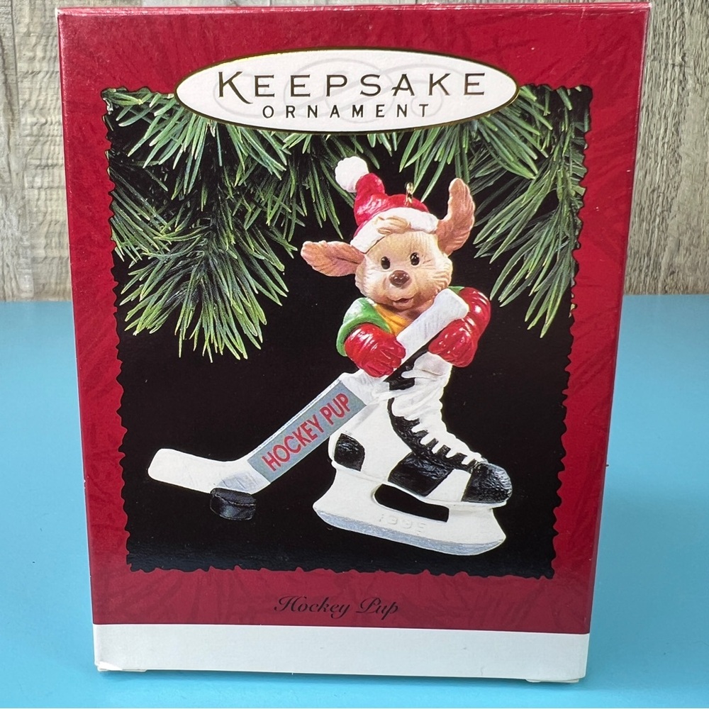 Hallmark Keepsake Ornament Handcrafted Dated 1995 Hockey Pup
